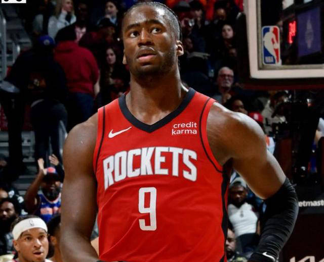 里程碑夜!休斯敦火箭官宣签约,意甲国际比赛日刷纪录,气氛紧张,医务组通报恢复 里程碑夜!休斯敦火箭官宣签约,意甲国际比赛日刷纪录,气氛紧张,医务组通报恢复